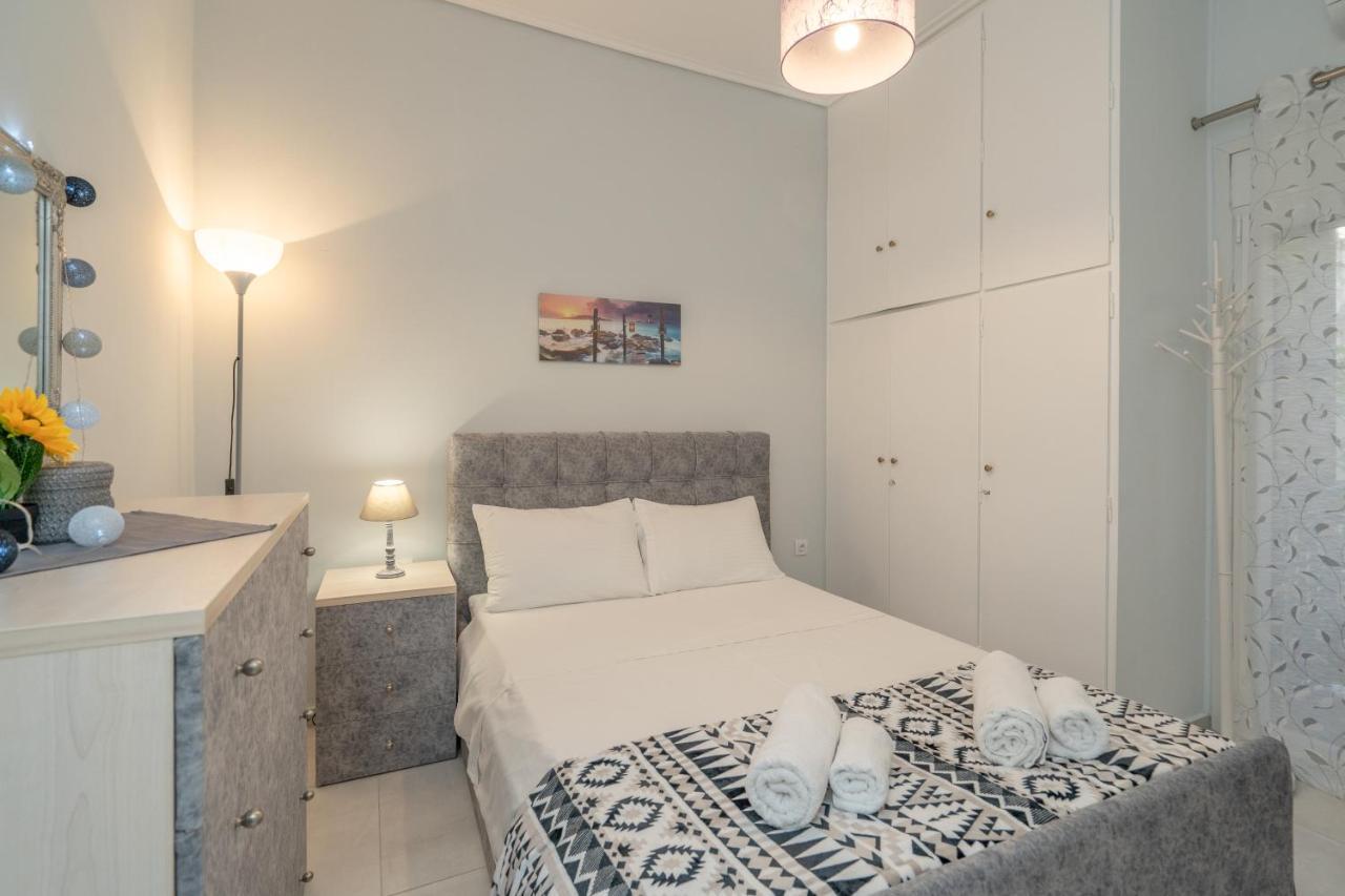 Comfy Apt Next To Metro Афины Экстерьер фото