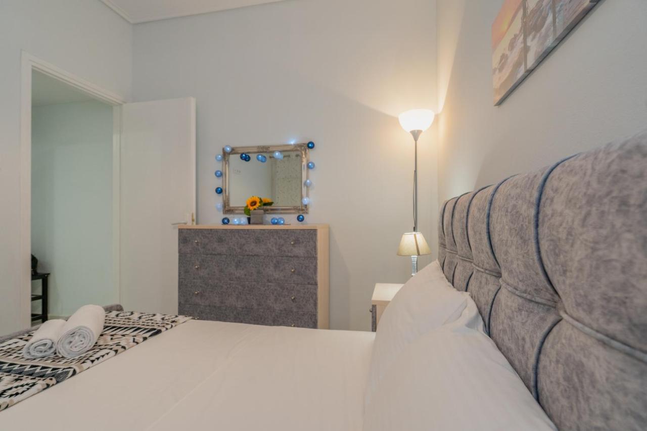 Comfy Apt Next To Metro Афины Экстерьер фото